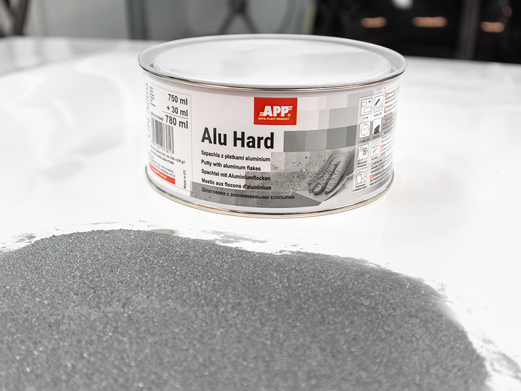 APP Alu Hard - Polyesterový tmel s hliníkovými časticami